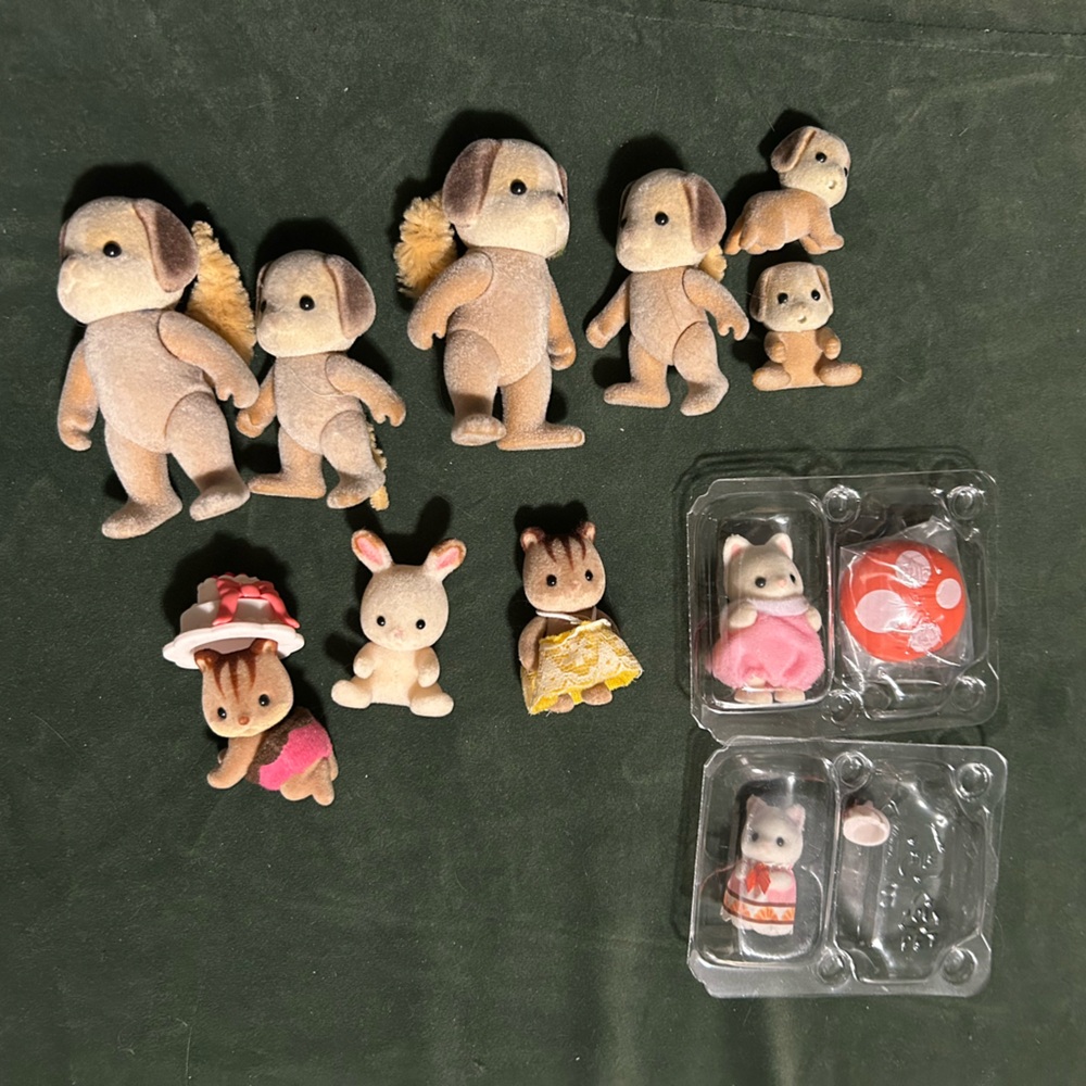 Calico critters sylvanian families bundle